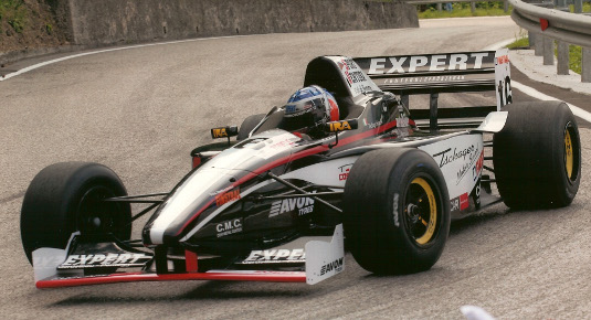 guidare formula 3000 in pista